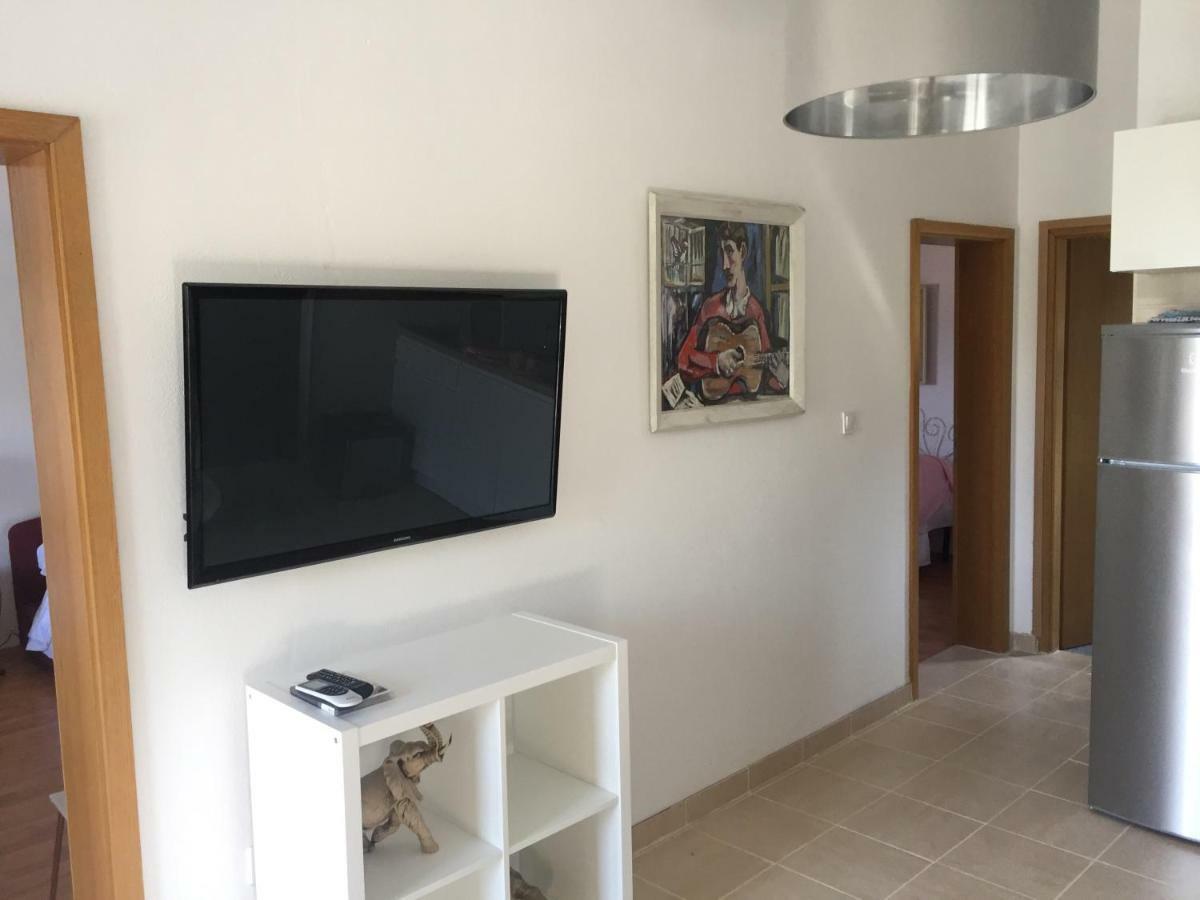 Apartment In Maslinica 70M From The Sea Exteriér fotografie
